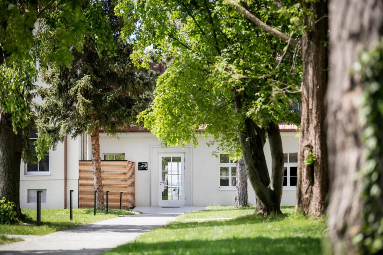 Hotel Spitzerberg By B-Smart Hundsheim Exterior photo